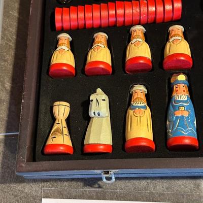 THOMAS PACCONI CLASSICS HAND-CARVED CHESS & CHECKERS SET