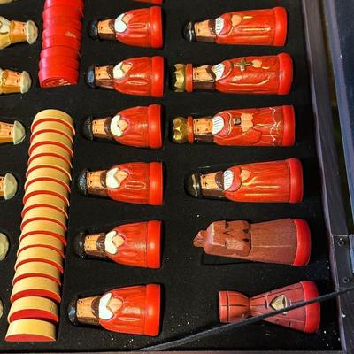 THOMAS PACCONI CLASSICS HAND-CARVED CHESS & CHECKERS SET