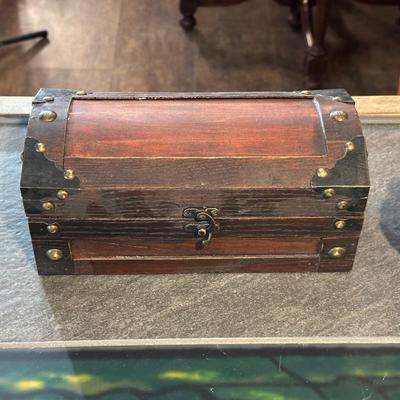 EYE OF NEWTON POTION BOTTLE, WOODEN TRINKET TREASURE CHEST WITH FAUX GEMS AND TREASURE, MINI TRINKET TREASURE CHEST AND WIZARD WAND WITH...