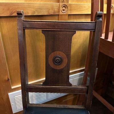 5 DINING CHAIRS