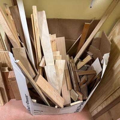 LARGE AMOUNT OF LUMBER AND SCRAP LUMBER