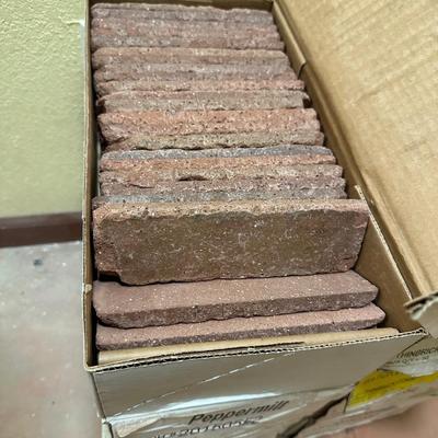 PEPPERMILL 1/2" THIN BRICK FLAT AND CORNERS