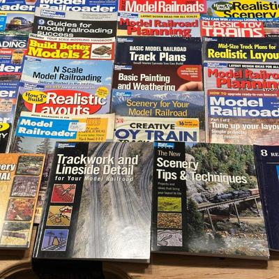 MODEL RAILROAD BOOKS AND MAGAZINES