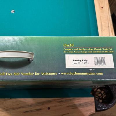 NEW BACHMANN "ROARING RIDGE" TRAIN SET