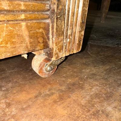 ANTIQUE WASH STAND AND A LADDER BACK CHAIR