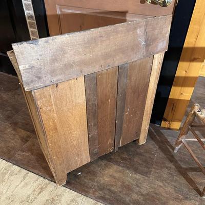 ANTIQUE WASH STAND AND A LADDER BACK CHAIR