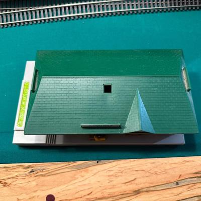 MODEL RAILROAD BUILDINGS AND MORE