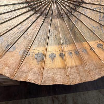 VERY DETAILED ILLUSTRATIONS ON WAX RICE PAPER PARASOL