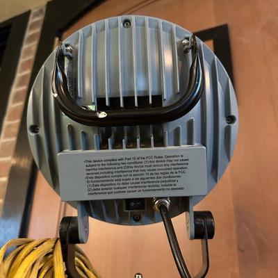 LED SPOTLIGHT WITH EXTENSION CORD AND STAND