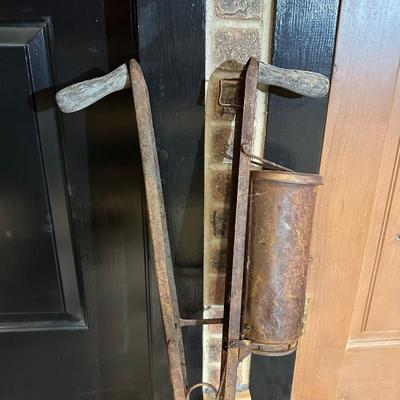 PRIMITIVE SEED PLANTER, STEEL GEAR AND A HORSE SHOE