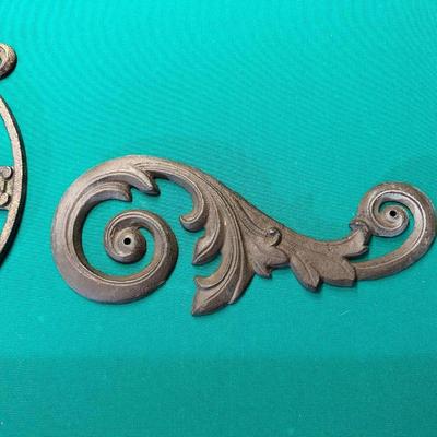 IRON WALL DECOR