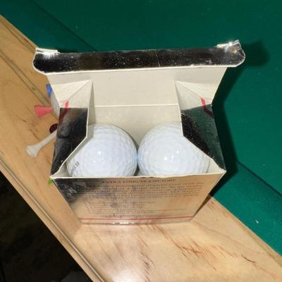 SET OF GOLF CLUBS, BUDWEISER BAG, GOLF BALLS AND DOLLY