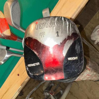 SET OF GOLF CLUBS, BUDWEISER BAG, GOLF BALLS AND DOLLY