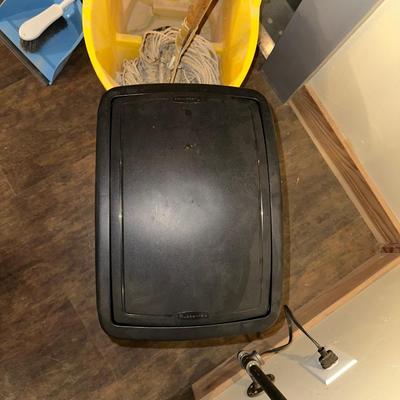 COMMERCIAL MOP BUCKET, MOP, WASTE CAN AND BROOM