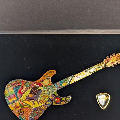 Hard Rock Cafe 20th Anniversary Chicago Guitar Puzzle Pin Set (HW)