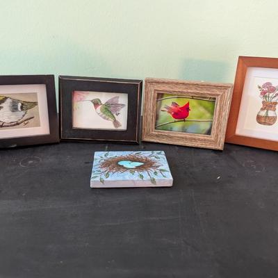 Array Of Bird Prints Some Are Signed By The Artist (SB)