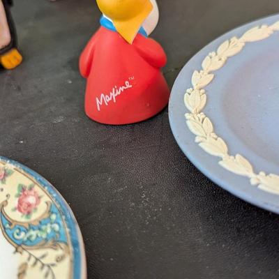 Array Of Home Decor Items Lenox Dish (SB)