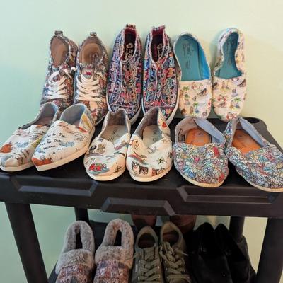 Bobs & Toms Shoes Size 8