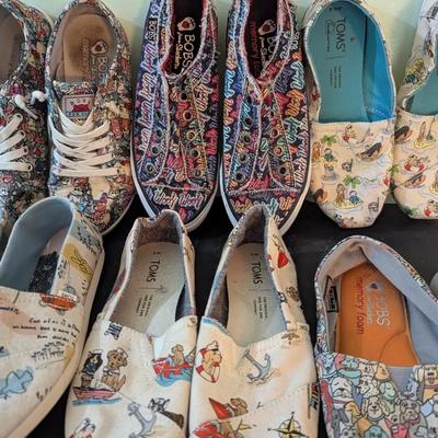 Bobs & Toms Shoes Size 8