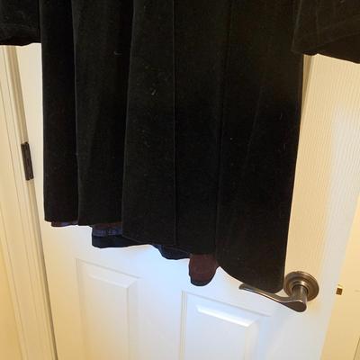 Ladies Designer Evening Coats & More (UGB2-JS)