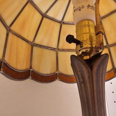 Dome Shade Stained Glass Lamp (UGB2-JS)