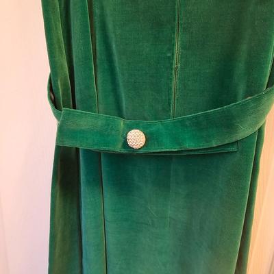 Vintage Saks Fifth Avenue Dress, Dynasty Satin Jacket & More Vintage Clothing (UGB2-JS)