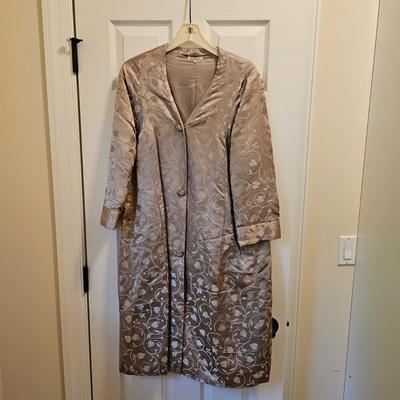 Vintage Saks Fifth Avenue Dress, Dynasty Satin Jacket & More Vintage Clothing (UGB2-JS)