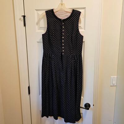 Vintage Saks Fifth Avenue Dress, Dynasty Satin Jacket & More Vintage Clothing (UGB2-JS)