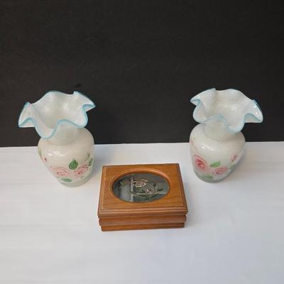 Beautiful blown glass vases with hand painted roses and a small jewelry / trinket box
