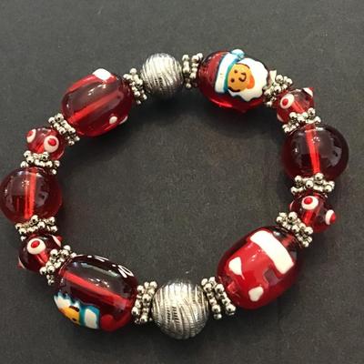 Cute Christmas art glass beaded bracelet