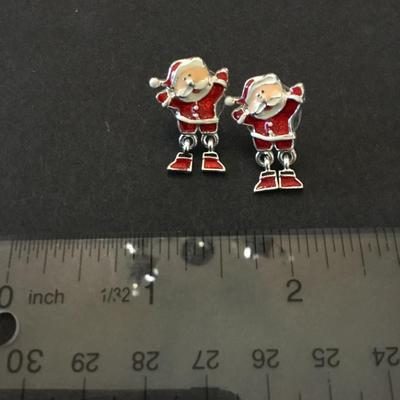 Cute Christmas Santa earrings Articulating