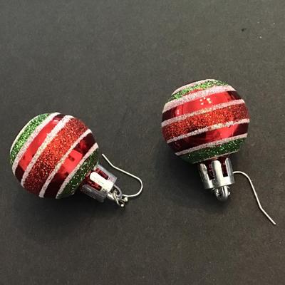 Cute ornament dangle earrings