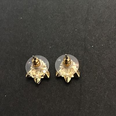 Pink Rhinestone stud earrings