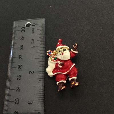 Vintage Santa Claus brooch pin