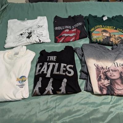 Selection Of Graphic T-Shirts (PB)