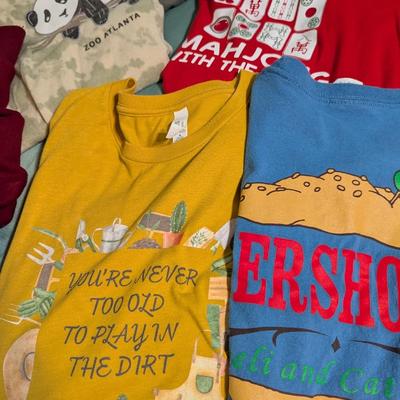 Selection Of Used Graphic T-Shirts (PB)
