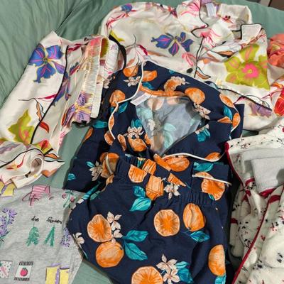 Array Of Sleepwear Most Of Them Are Sets (PB)