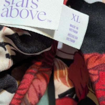 Array Of Sleepwear Most Of Them Are Sets (PB)