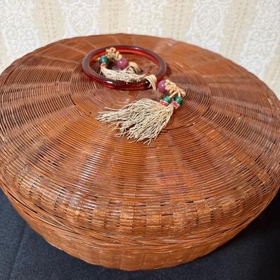 Vintage Chinese sewing basket