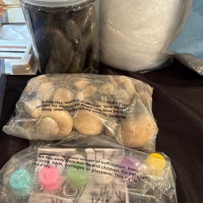 Wartercolor set, stones & quilt batt
