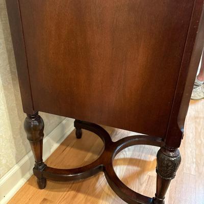 Antique sideboard - Stunning!