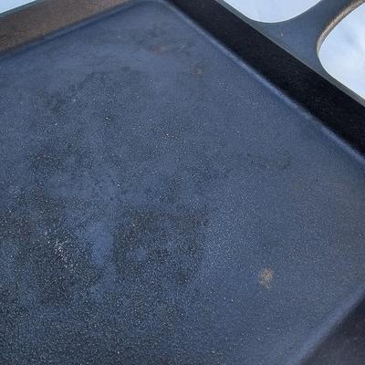 Lodge Cast Iron Cookware & More (G-JS)