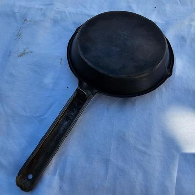 Lodge Cast Iron Cookware & More (G-JS)