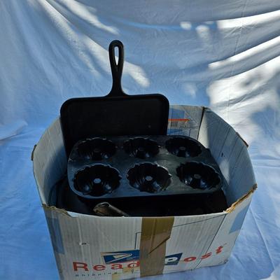 Lodge Cast Iron Cookware & More (G-JS)