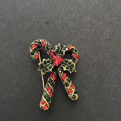 Candy cane brooch pin
