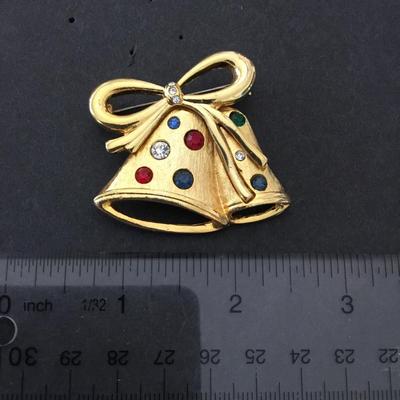 Beautiful, gold tone, rhinestone, multicolored, rhinestone Christmas bell brooch