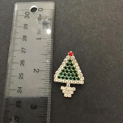 Christmas tree pin