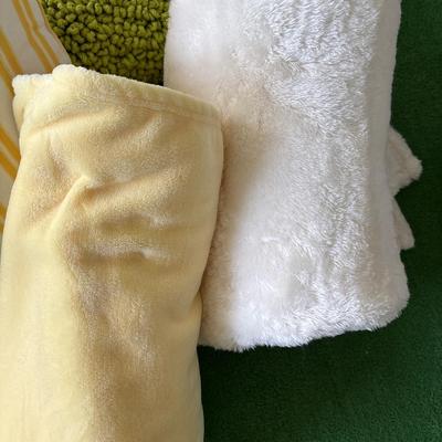 Throw pillows and blankets