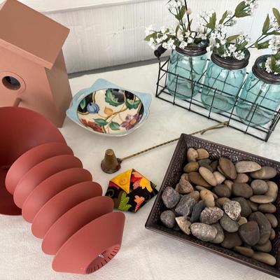 Bird house & feeder, misc decor