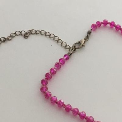 Unmarked pink beaded tassel fashion necklace